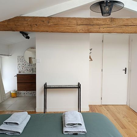 Maison Irondas Saint-Pierre-d'Aurillac Exteriér fotografie