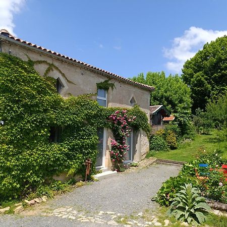 Maison Irondas Saint-Pierre-d'Aurillac Exteriér fotografie
