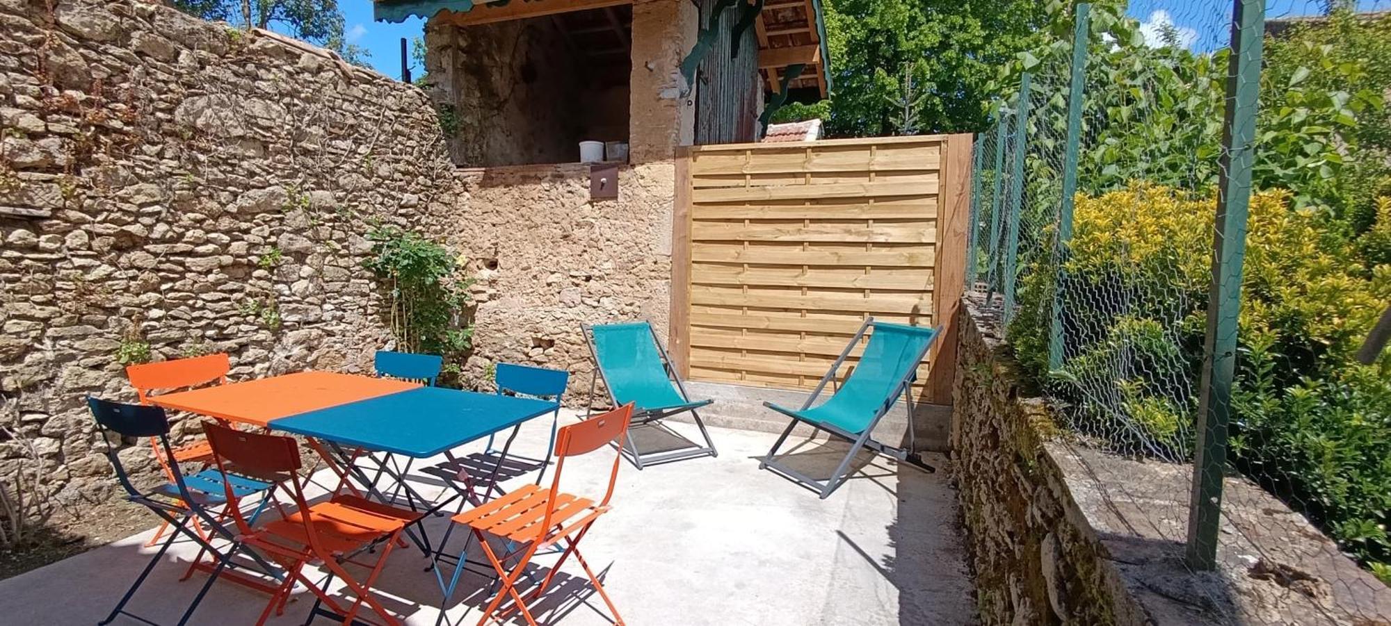 Maison Irondas Saint-Pierre-d'Aurillac Exteriér fotografie